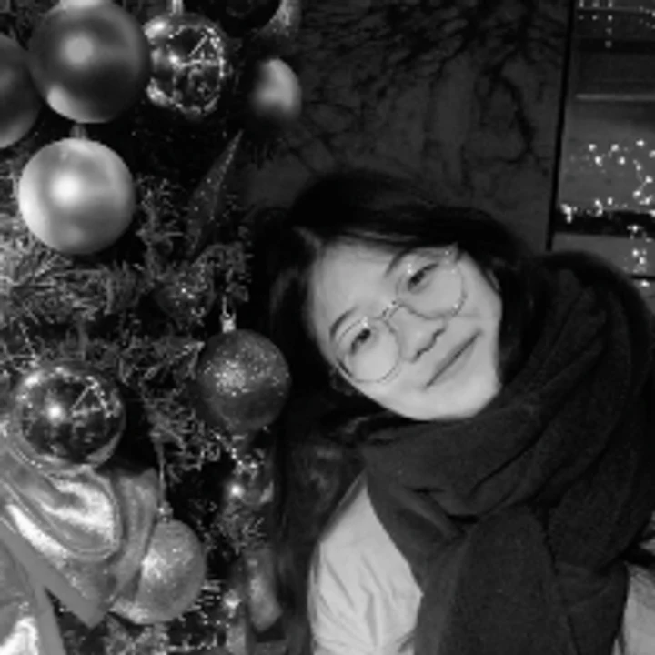 Lorena Zhu portrait